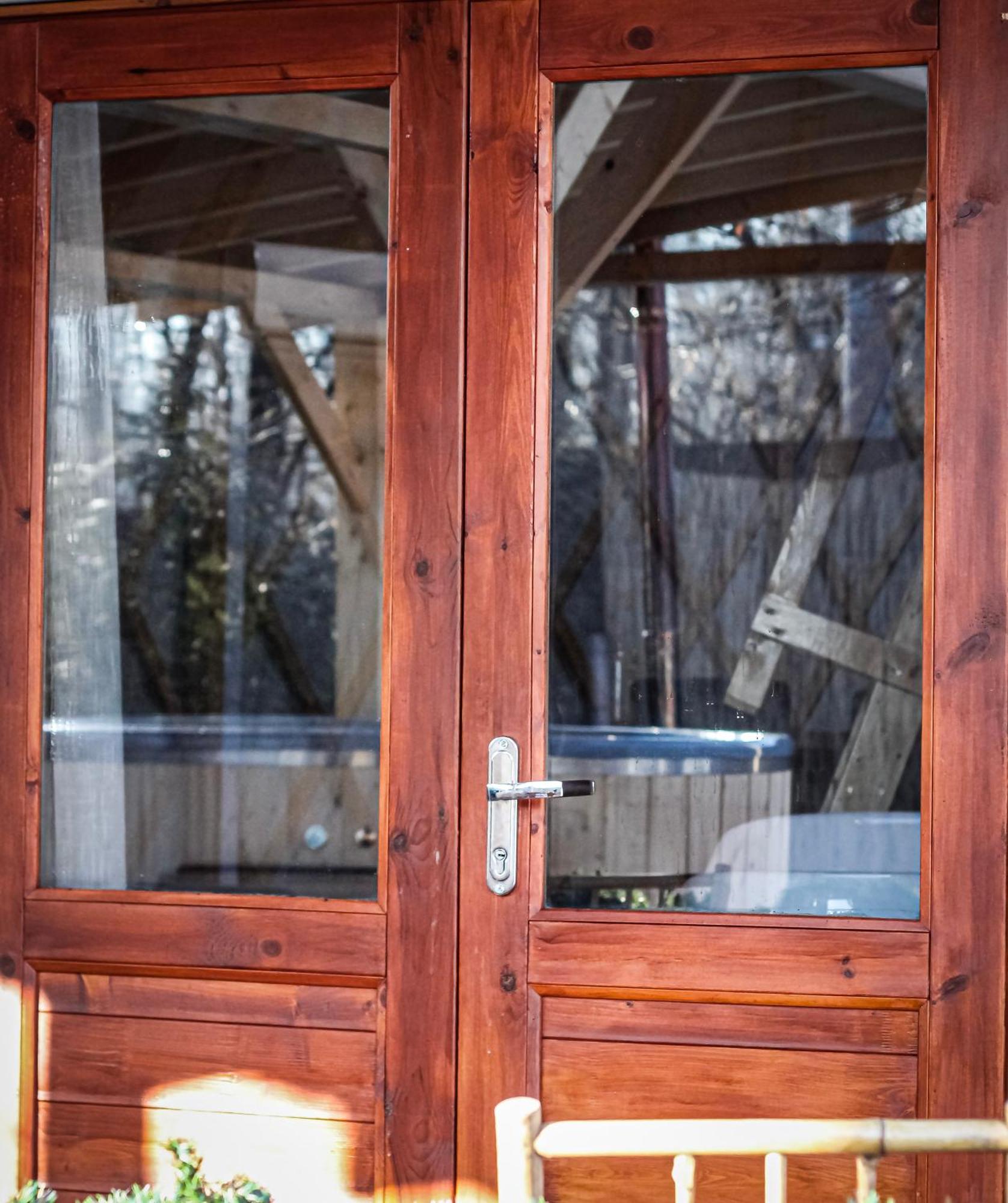 Aloha Glamp - Okragle Domki Przy Rzece - Balia I Sauna - Energylandia Zagornik Номер фото